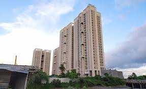 3 BHK 1942 Sq.Ft. Apartment in Merlin 5th Avenue
