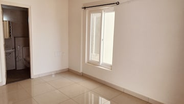 Room in 3 BHK Apartment at Mahaveer Trident, Begur – for Rent