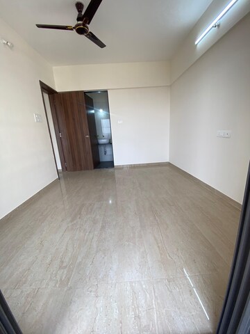 Room in 2 BHK Apartment at Mantra Montana Phase 6, Dhanori – for Sale