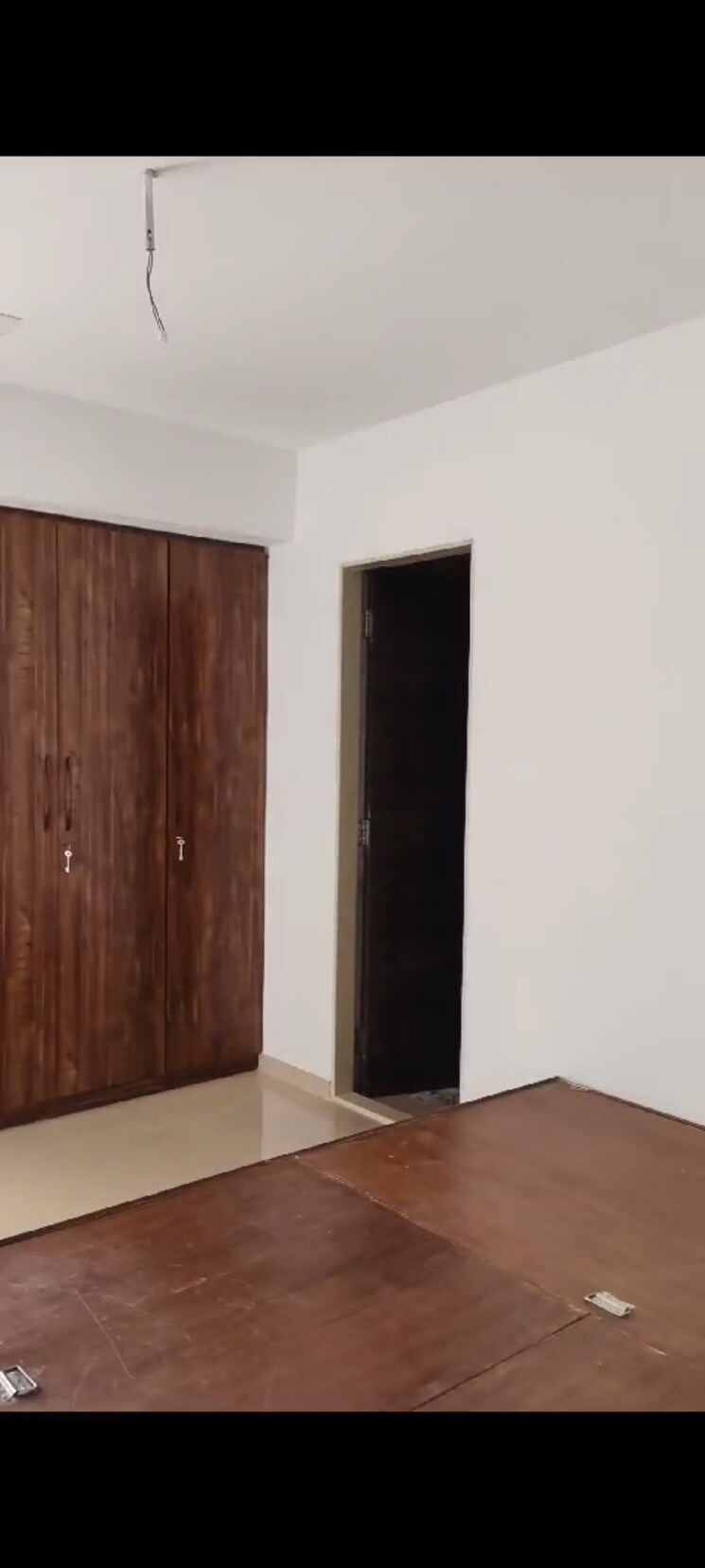 Room, cosmos-horizon-phase-2 3 Bedroom 1063 Sq.Ft. Apartment In Pokhran Road No Two Thane 8092692