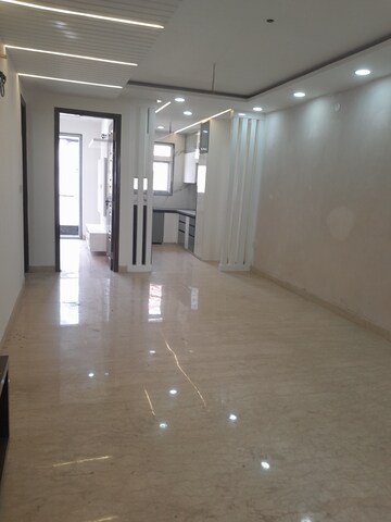 Kitchen in 5 BHK Builder Floor at Rohini Sector 11 – for Sale