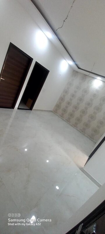 3 BHK Apartment For Rent in Dhakoli Village