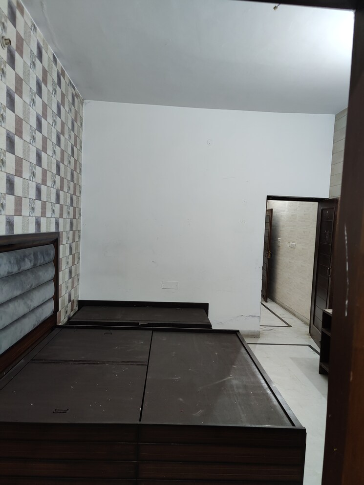 Bedroom, dera bassi 6+ Bedroom 4000 Sq.Ft. Villa In Dera Bassi Mohali 8092849