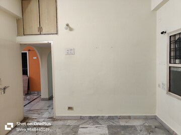 Room in 3 BHK Apartment at Seven Hills Mansion, Warasiguda – for Sale