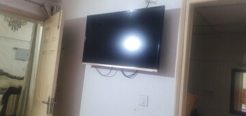 Furnished Amenities in 2.5 BHK Apartment at Ajnara Grand Heritage, Sector 74 – for Rent