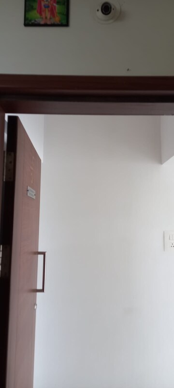 Furnished Amenities in 2 BHK Apartment at Kakkad Madhukosh, Balewadi – for Rent