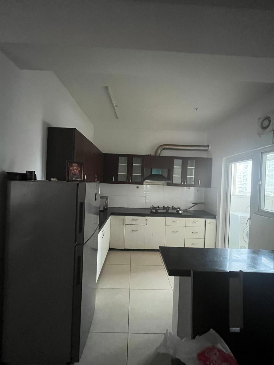 4 BHK + Servant Room Apartment For Sale in Parx Laureate