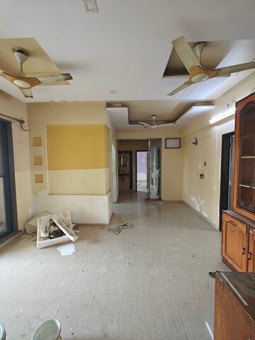 Living Room in 2.5 BHK Apartment at Nisarg CHS Nerul, Nerul – for Sale