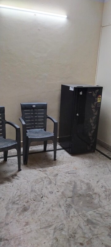 Living Room in 2 BHK Builder Floor at Govindpuri – for Rent