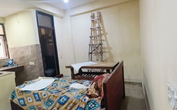 3 BHK Builder Floor For Rent in Sector 17