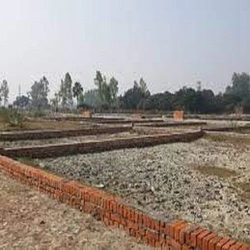 Plot For Sale in Shiv Colony Kailash Hospi