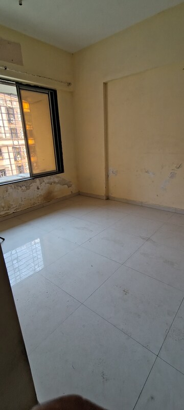 Bedroom in 1 BHK Apartment at Sadguru Paradise, Mira Road – for Rent