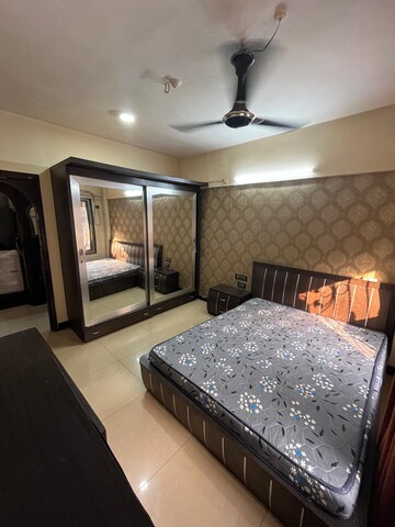 2 BHK Apartment For Rent in Andheri West Mumbai  8093243