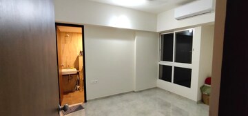 Room in 2 BHK Apartment at Lodha Amara, Kolshet Road – for Sale