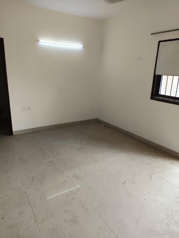 Room in 3 BHK Apartment at RPS Savana, Sector 88 – for Rent