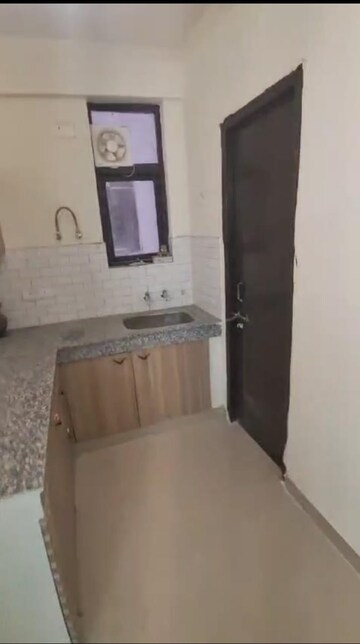 Furnished Amenities in 3 BHK Apartment at Amolik Sankalp, Sector 85 – for Rent