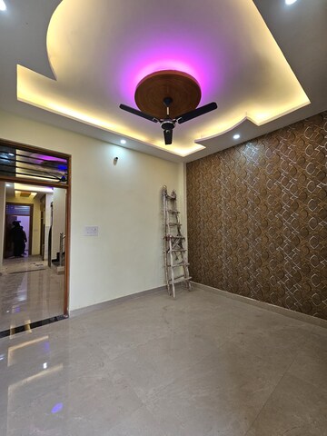 Room in 2.5 BHK Independent House at Govindpuram Residency, Govindpuram – for Sale
