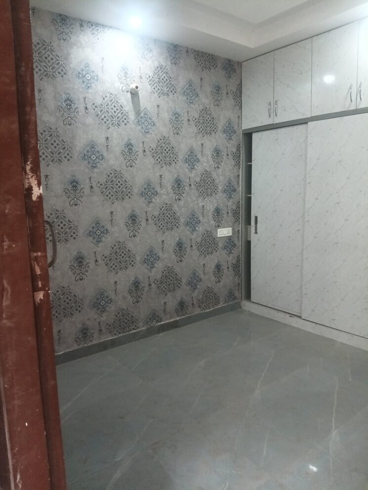 Bathroom, penta-homes 3 Bedroom 900 Sq.Ft. Builder Floor In Vip Road Zirakpur 8093381