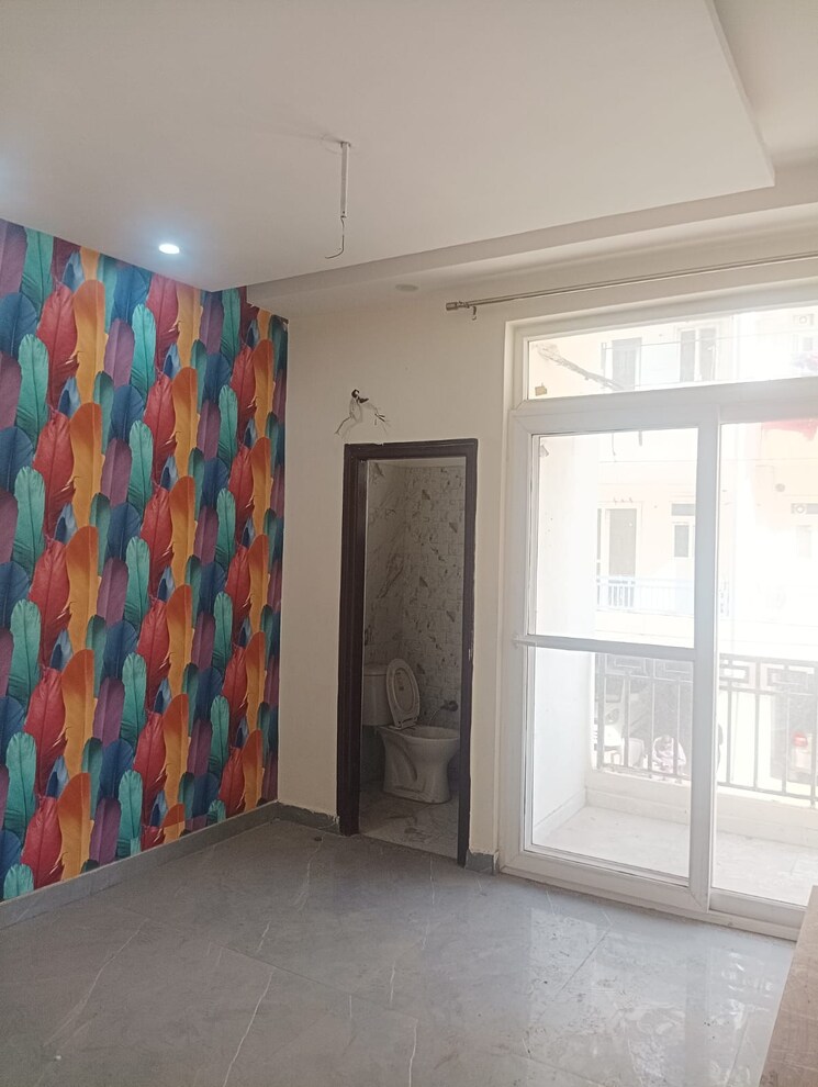 Room, penta-homes 3 Bedroom 900 Sq.Ft. Builder Floor In Vip Road Zirakpur 8093381