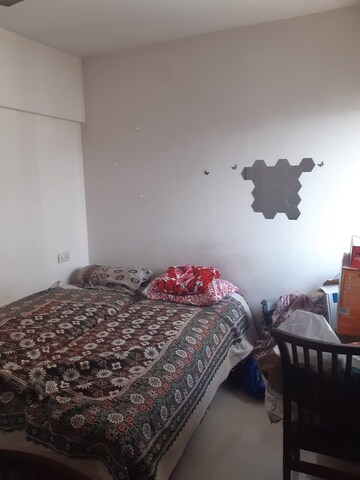 Bedroom in 2 BHK Apartment at Thane West – for Sale