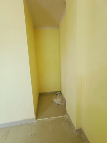 Furnished Amenities in 3 BHK Builder Floor at Sector 20 – for Rent