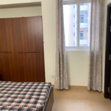 Room in 2.5 BHK Builder Floor at Greater Kailash I – for Rent