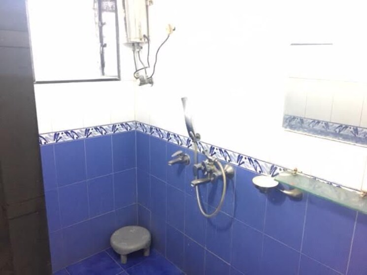 Bathroom, satya-darshan-chs 1 Bedroom 450 Sq.Ft. Apartment In Andheri East Mumbai 8093450