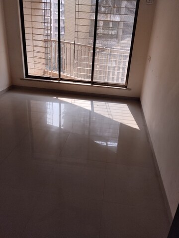 2 BHK Apartment For Rent in Strawberry The Address, Mira Road East
