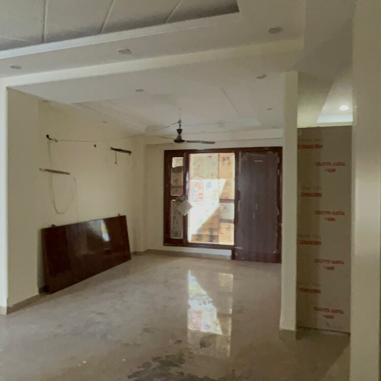 Kitchen, sector 23 3 Bedroom 210 Sq.Yd. Builder Floor In Sector 23 Gurgaon 8093611