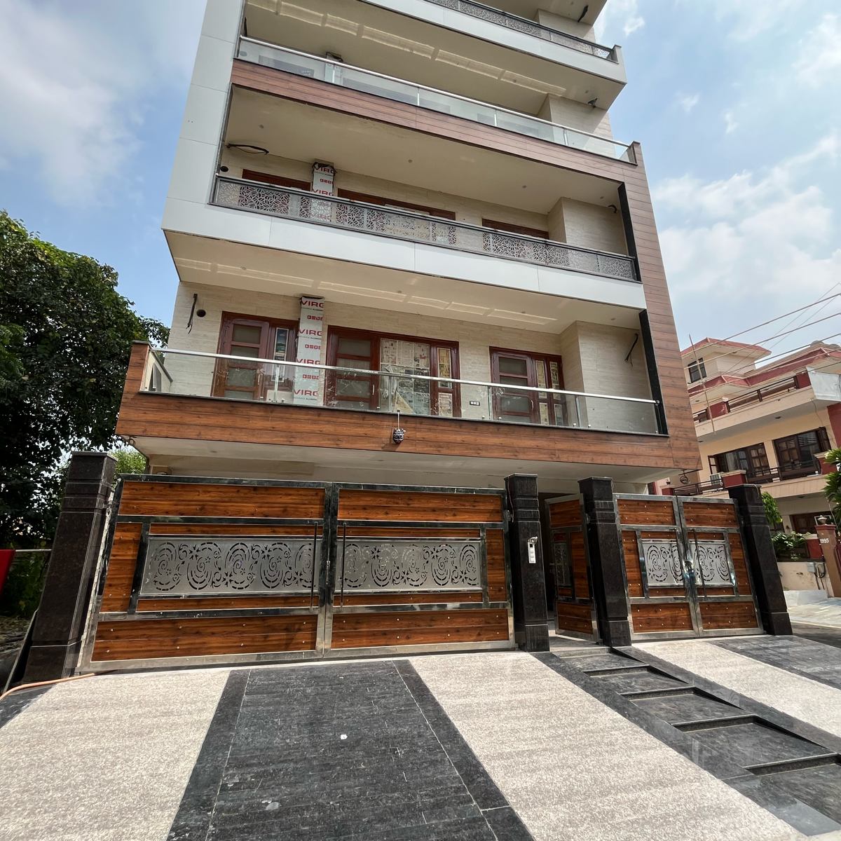3 BHK Builder Floor For Sale in Sector 23