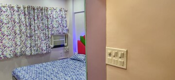 Bedroom in 2 BHK Apartment at Poonam Darshan, Andheri East – for Rent