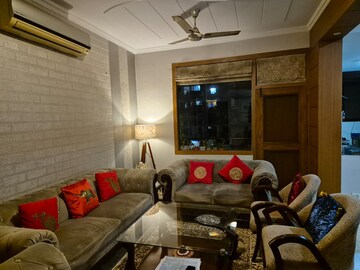 Living Room in 3.5 BHK Apartment at Amarpali Exotica, Sector 50 – for Rent