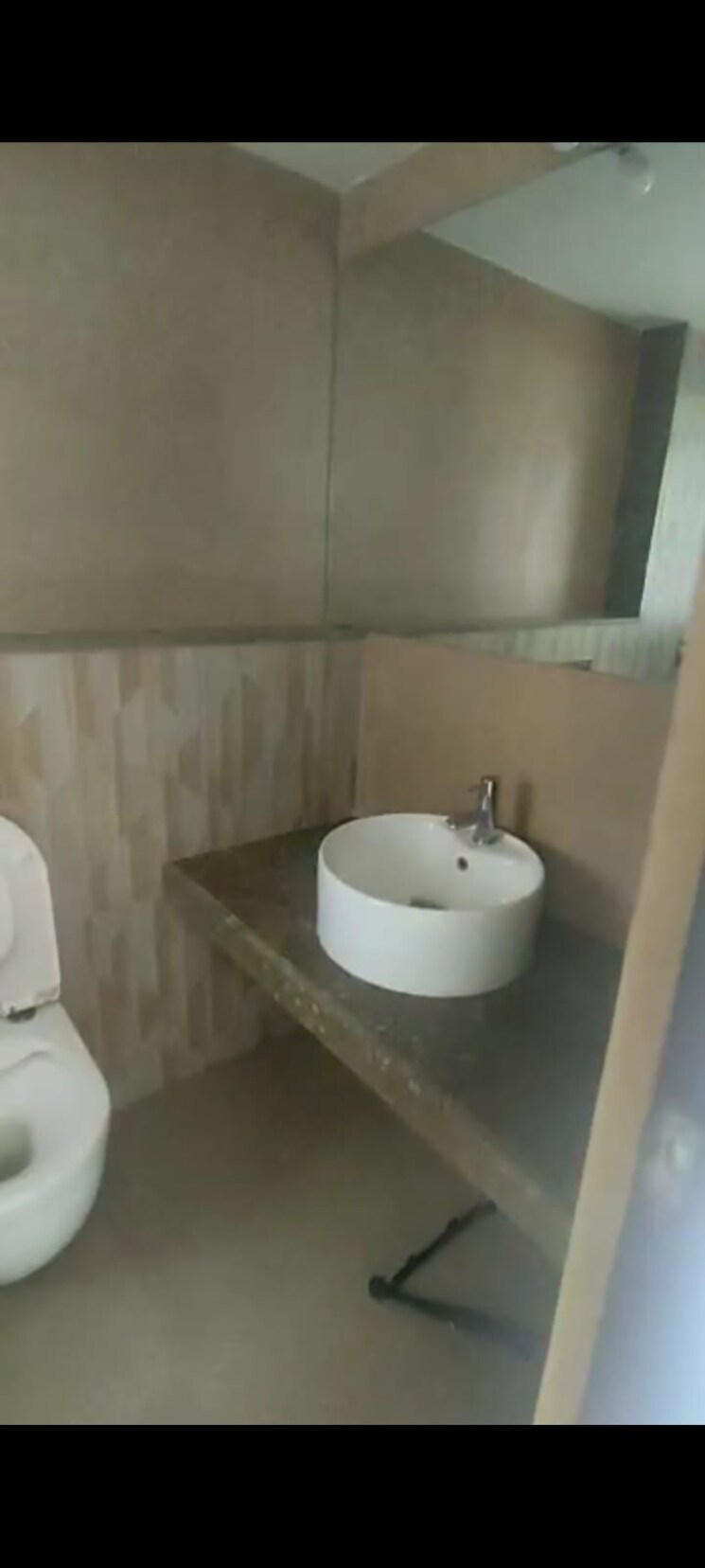 Bathroom, lodha-casa-viva 2 Bedroom 677 Sq.Ft. Apartment In Majiwada Thane 8093605