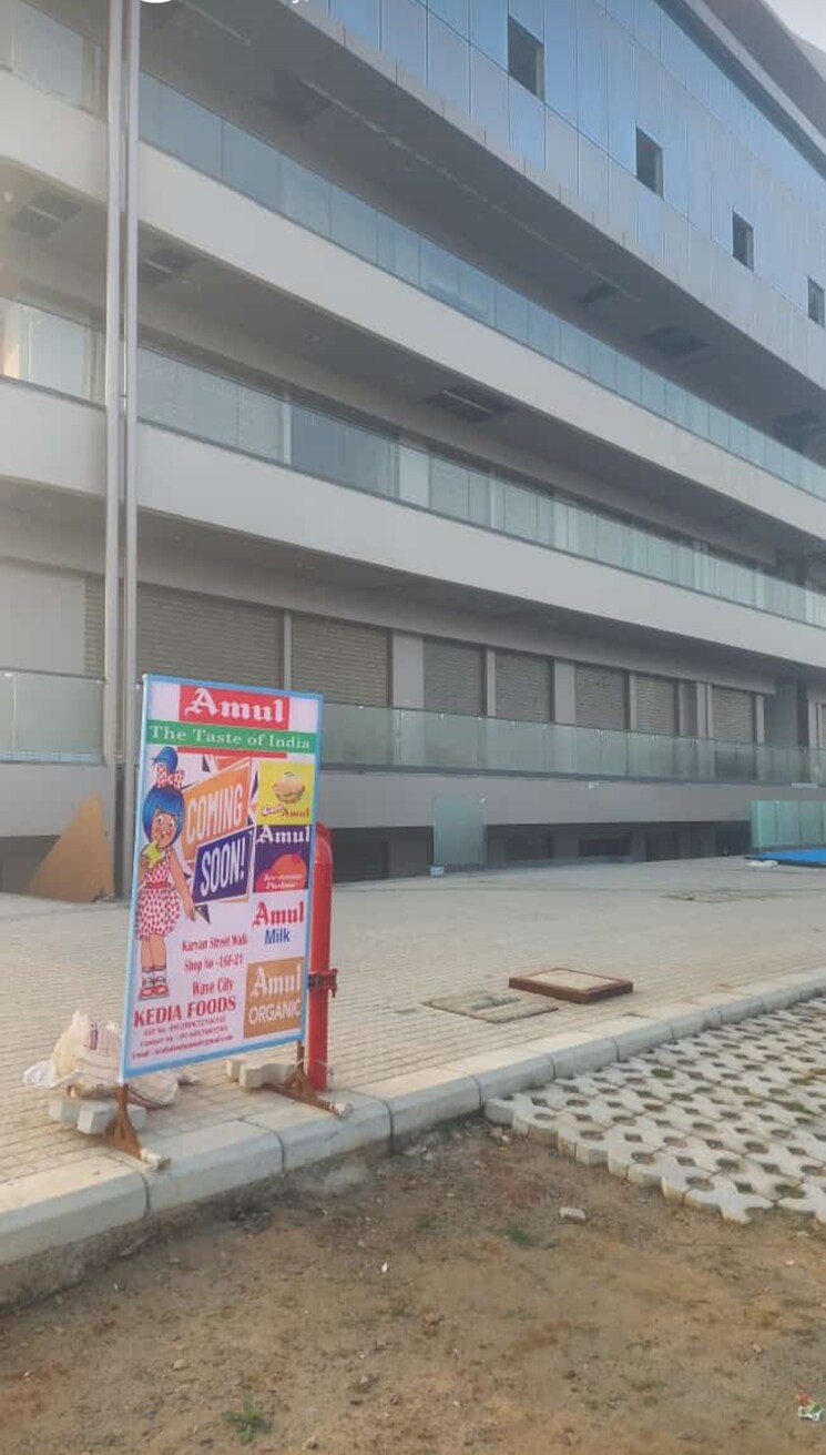 Exterior View, karyan-citywalk Commercial Shop 310 Sq.Ft. In Wave City Ghaziabad 8093592