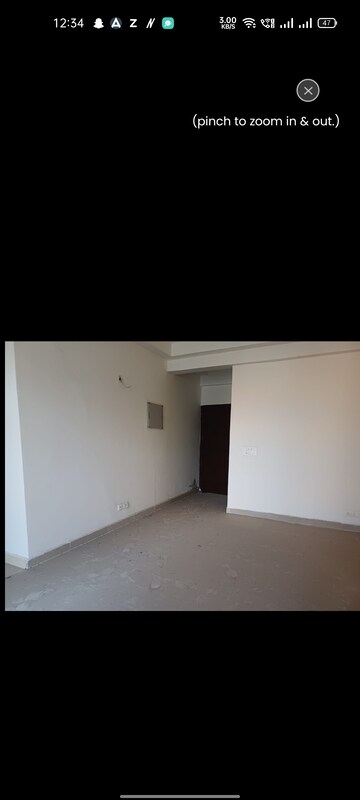 Room in 3.5 BHK Apartment at Gardenia Gateway, Sector 75 – for Rent