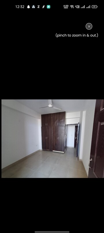 Room in 3.5 BHK Apartment at Gardenia Gateway, Sector 75 – for Rent