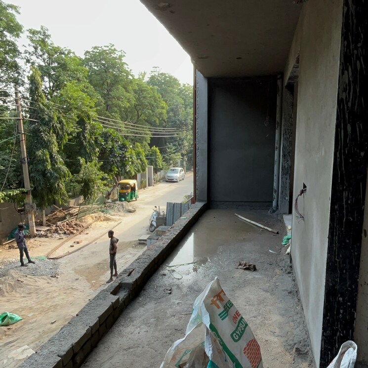 Balcony, sector 23 4 Bedroom 350 Sq.Yd. Builder Floor In Sector 23 Gurgaon 8093833