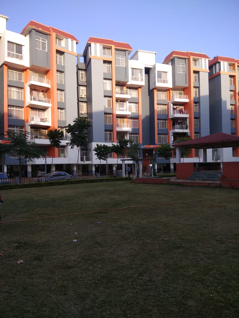 2 BHK Apartment For Sale in Spring Valley Deu