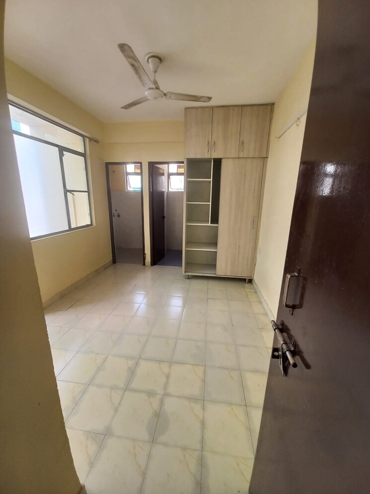 Room, ninex-rmg-residency 1 Bedroom 482 Sq.Ft. Apartment In Sector 37c Gurgaon 8093875