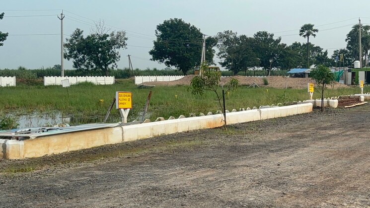 undefined, sri-bhumi-eeshaanya  600 Sq.Yd. Plot In Kankipadu Vijayawada 8093905