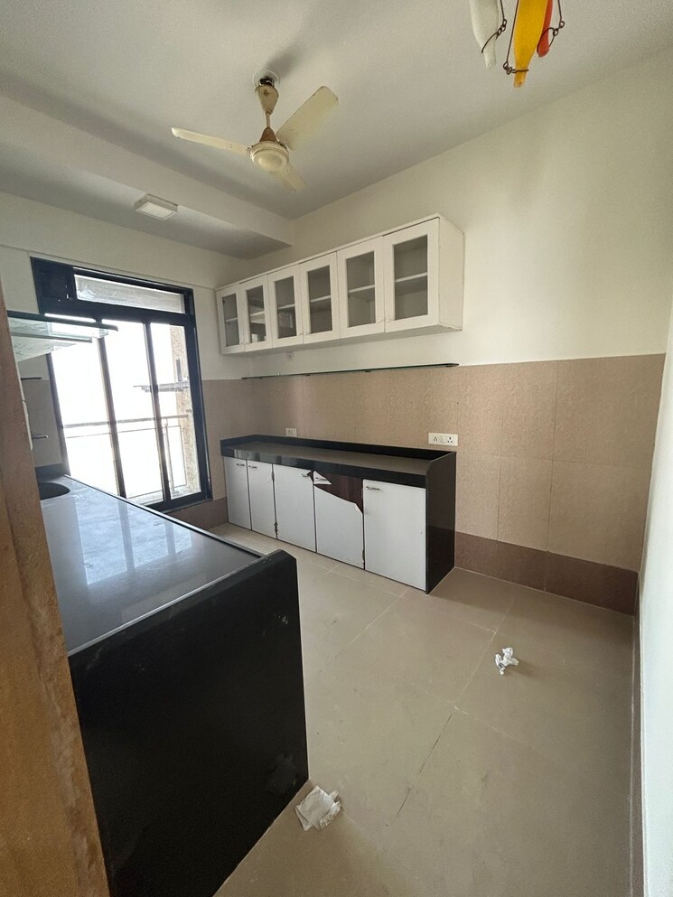 Kitchen, rustomjee-ozone 5 Bedroom 1718 Sq.Ft. Apartment In Goregaon West Mumbai 8093953