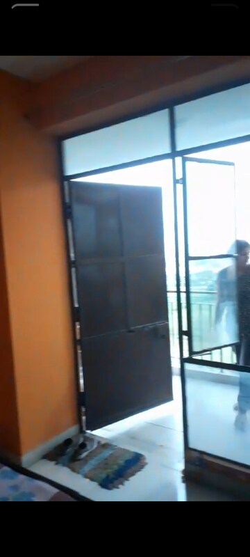 Furnished Amenities in 1 BHK Apartment at Signature Global Synera, Sector 81 – for Sale