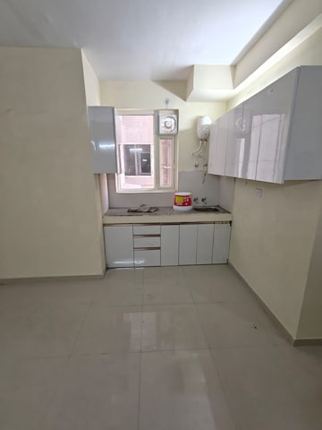 2 BHK Apartment For Rent in Signature Global Proxima, Sector 89