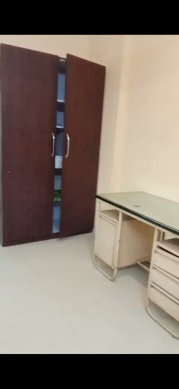 1 BHK Apartment For Rent in Goregaon West