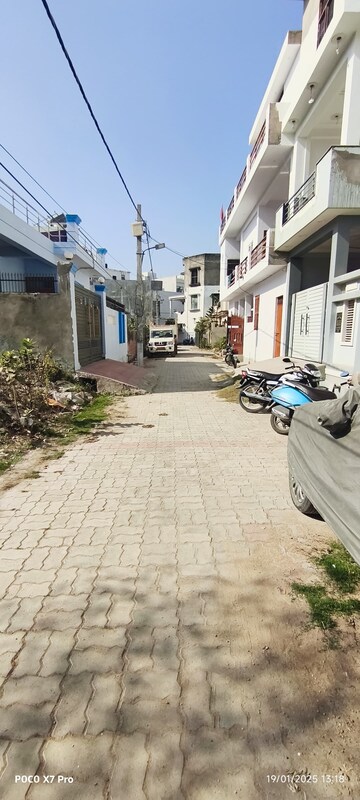  Plot – Exterior View View at Kamta - for Sale
