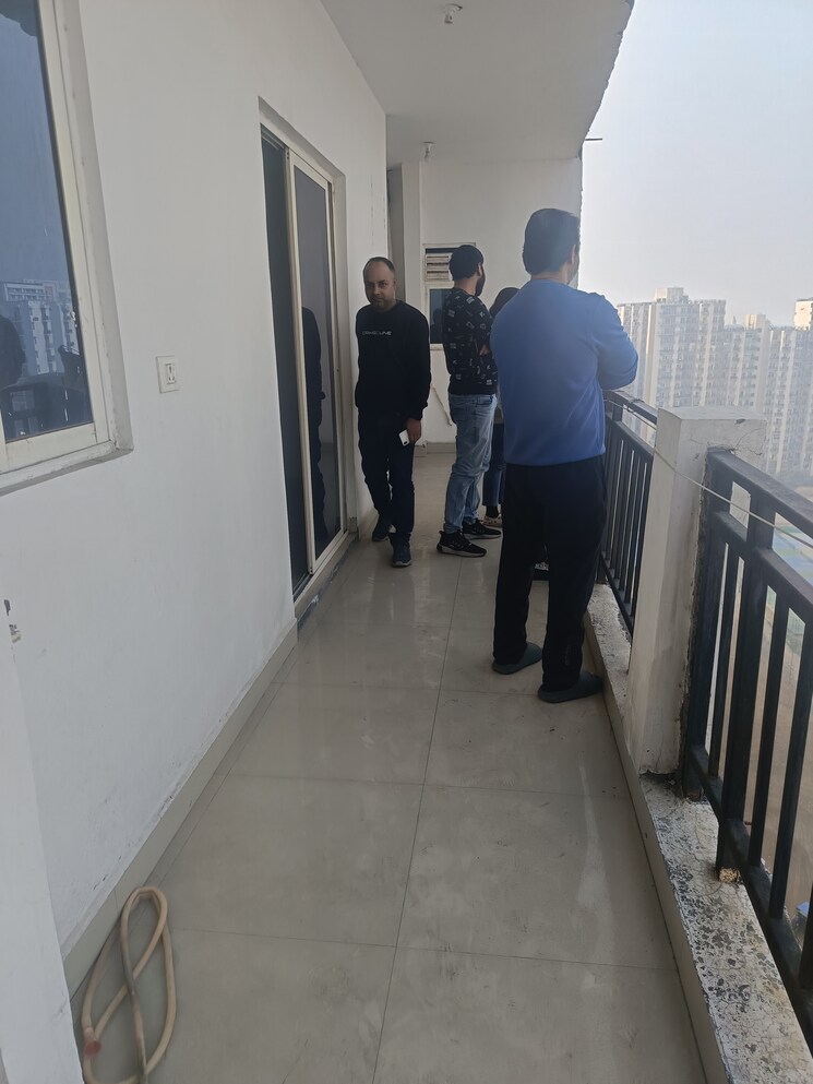 Balcony, gardenia-gateway 2 Bedroom 1045 Sq.Ft. Apartment In Sector 75 Noida 8093947