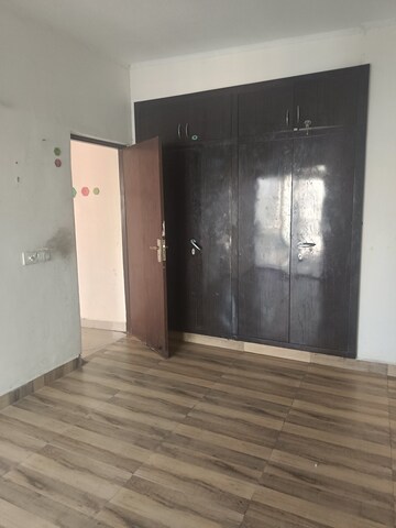 Room in 2 BHK Apartment at Gardenia Gateway, Sector 75 – for Sale