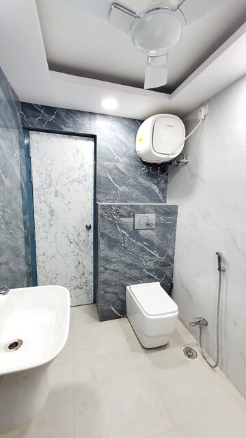 Bathroom in 3 BHK Builder Floor at Gomti Nagar – for Rent