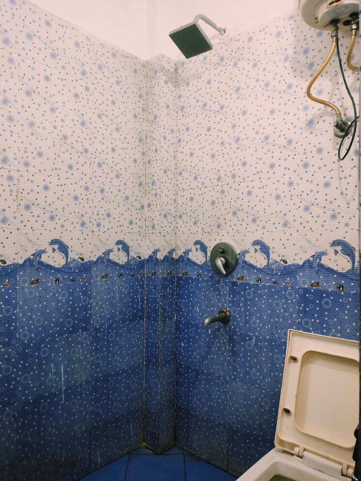 undefined, west delhi 2 Bedroom 900 Sq.Ft. Builder Floor In West Delhi Delhi 8093964