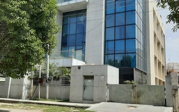 Industrial Plot For Sale in Sector 63